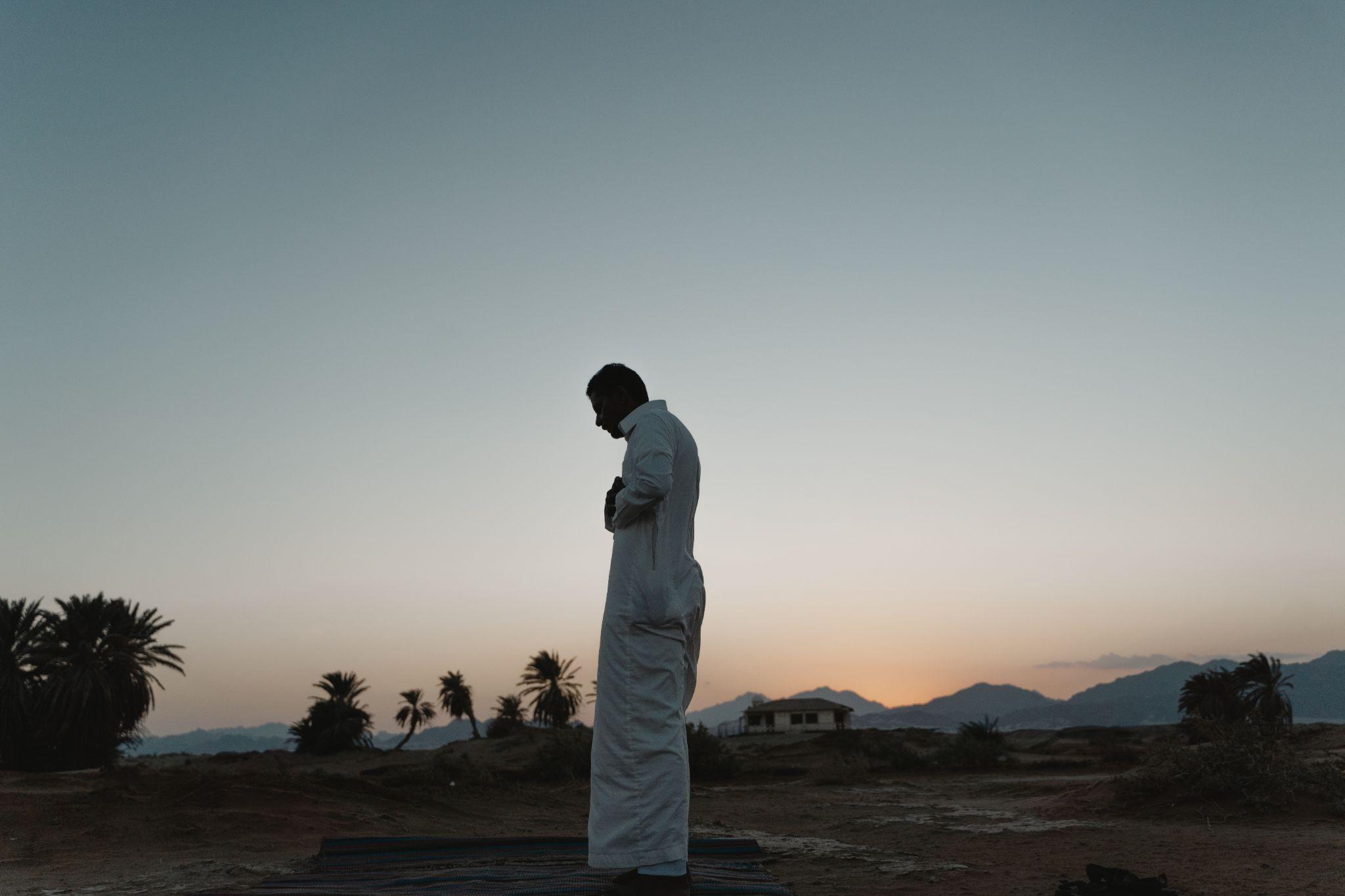 Niat Shalat Sunnah Qobliyah Subuh. Qobliyah Subuh: Niat, Tata Cara, Keutamaan dan Doa Setelahnya