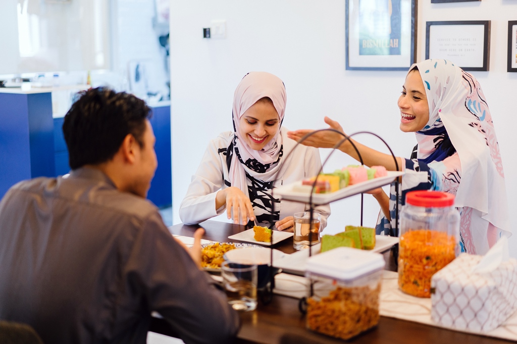 Makanan Yang Sering Dimakan Saat Lebaran. Makanan Ini Boleh Banyak Dimakan saat Lebaran