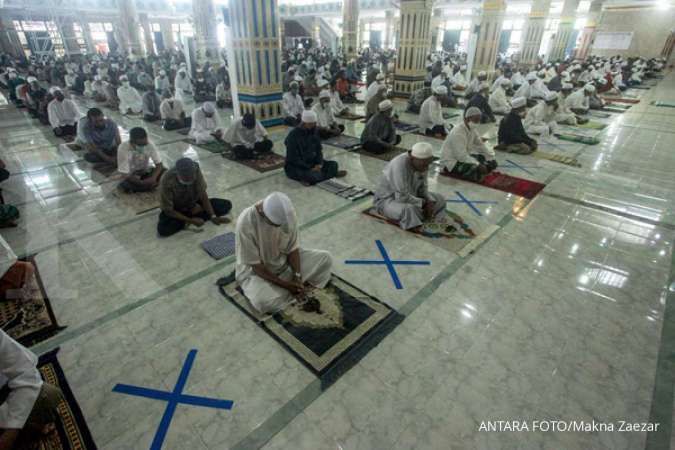 Hari Ini Ada Shalat Jumat. Hari ini ada Shalat Jumat berjamaah di masjid, jangan lupa patuhi