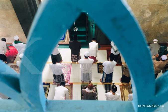 Yang Tidak Boleh Dilakukan Ketika Melaksanakan Salat Tarawih Adalah. Shalat tarawih boleh di masjid, ini aturan yang harus dijalankan