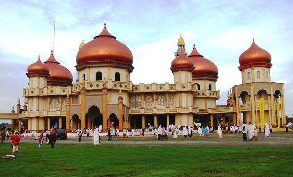 Hukum Tanah Wakaf Yang Dijual. Bolehkah Menjual Harta Wakaf?