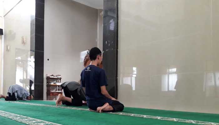 Adakah Shalat Rawatib Sebelum Maghrib. Bolehkah Shalat Qabliyah Maghrib?