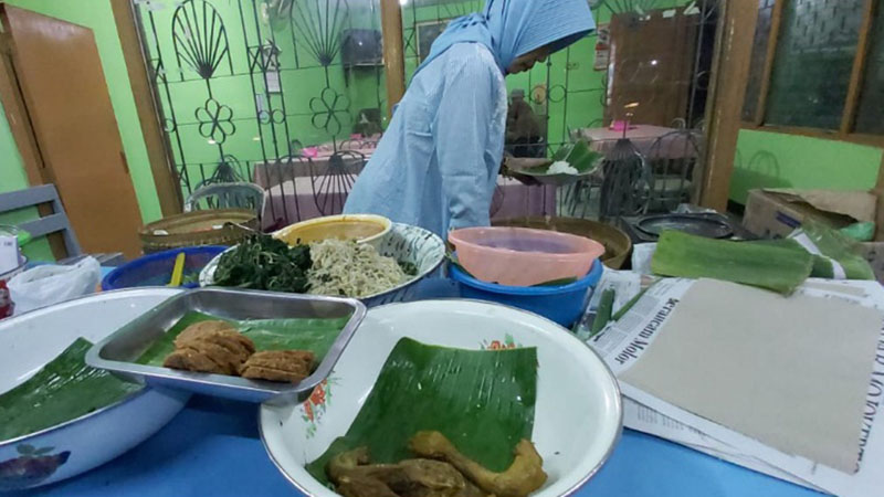 Waktu Berbuka Puasa Untuk Mojokerto. JELAJAH LEBARAN JAWA BALI 2019: Berbuka Puasa dengan