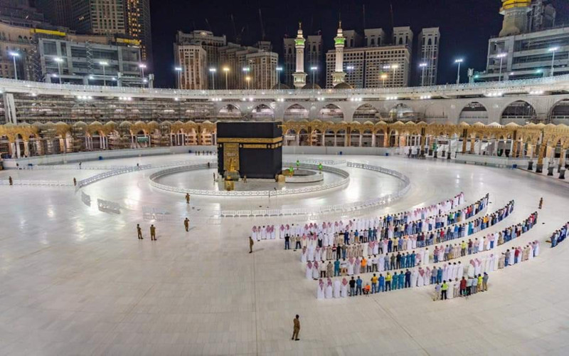 Apa Niat Salat Tarawih. Ini Bacaan Niat Salat Tarawih Berjamaah