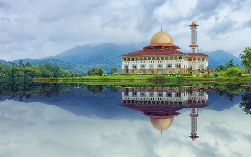 Shalat Tarawih Wajib Atau Sunnah. Berpuasa Ramadan tapi Tidak Salat Tarawih, Bagaimana Hukumnya?