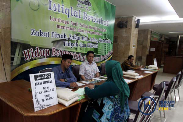 Tujuan Zakat Menurut At Taubah Ayat 103. Menyatukan Zakat dan Pajak Melalui Revisi UU Zakat