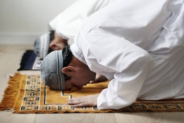 Cara Agar Orang Rajin Shalat. Malas Salat? Baca Doa Ini Biar Rajin Ibadah!