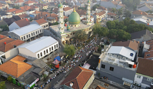 Sholat Idul Adha Di Jakarta Timur. Pelaksanaan Sholat Idul Adha ditengah Penerapan PPKM Darurat