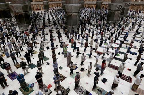 Kapan Terakhir Sholat Tarawih. Shalat Tarawih Terakhir Ramadan 1442 H di Masjid Istiqlal