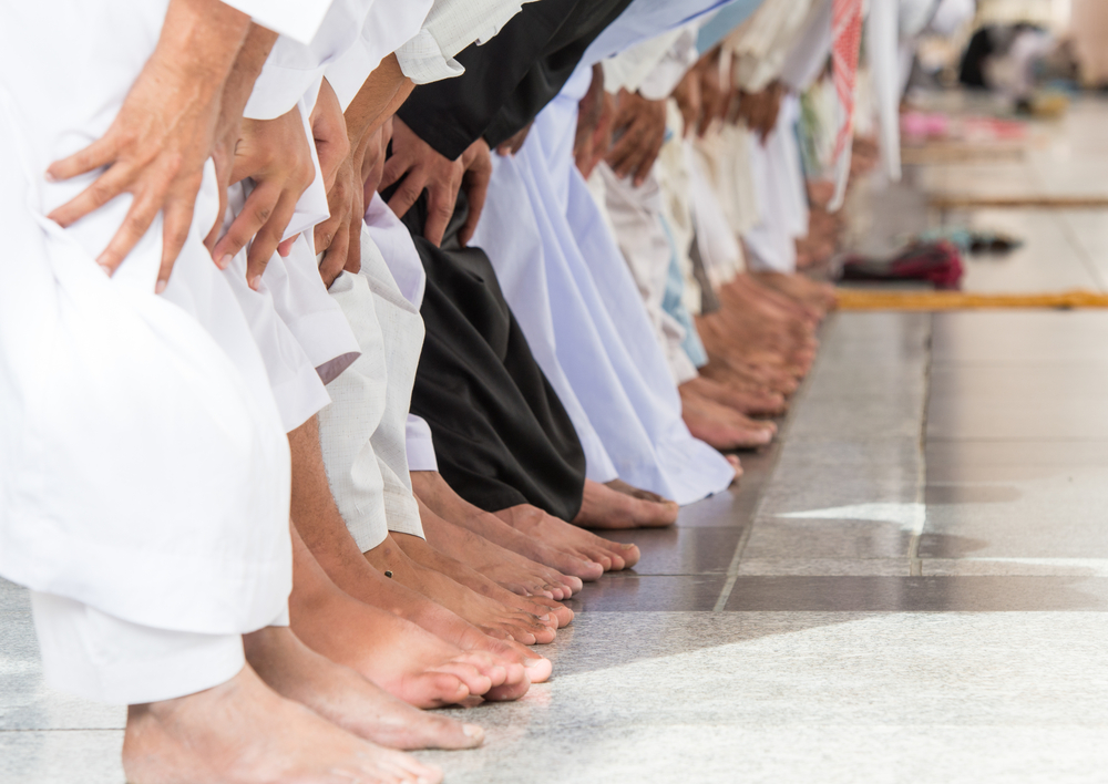 Hikmah Shalat Jamaah Di Masjid. Hikmah Shalat Berjamaah Begitu Luar Biasa, Mulai Saat Ini Jangan