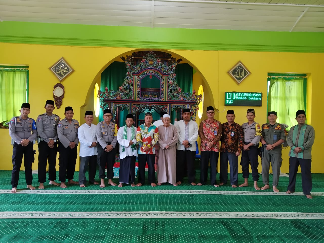 Sholat Sunnah Gerhana Matahari / Kusuf Dikerjakan Secara. Pemkab Lingga Gelar Sholat Kusuf Gerhana Matahari Cincin