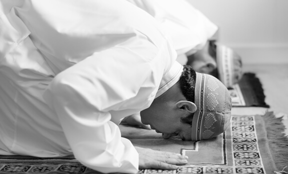 Cara Sholat Taubat Sesuai Sunnah. Niat, Tata Cara dan Doa Sholat Taubat