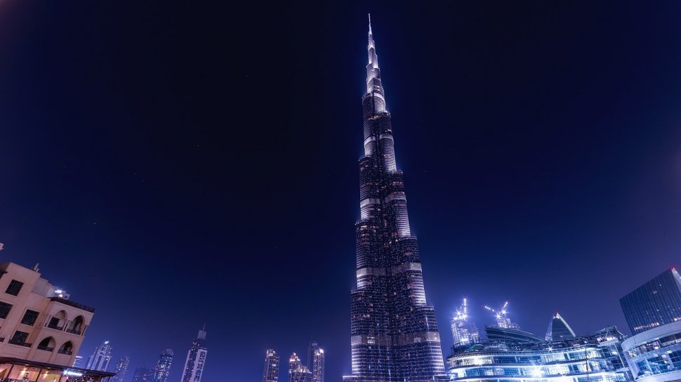 Waktu Berbuka Puasa Di Nilai. Di Burj Khalifa, Satu Gedung Ada 3 Waktu Buka Puasa, Kok Bisa?