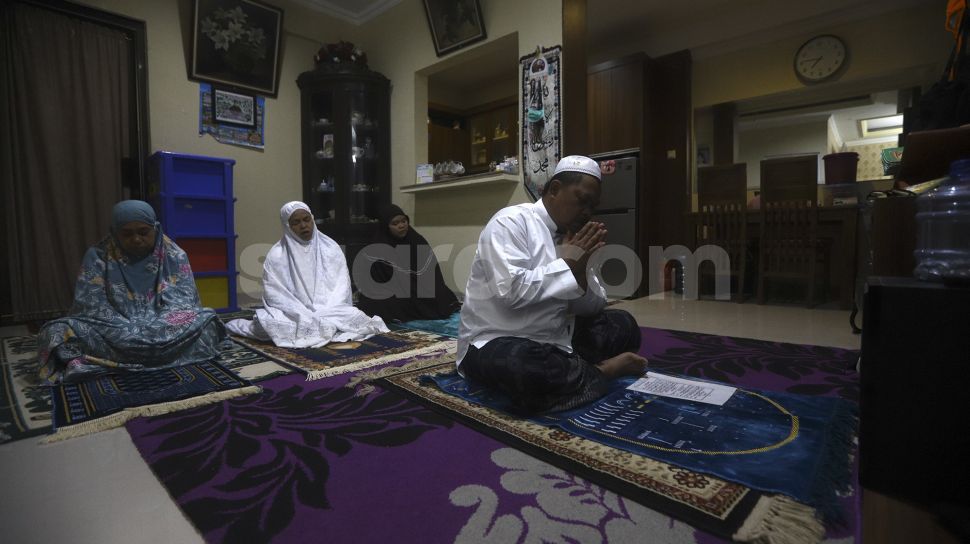 Dzikir Setelah Sholat Fardhu Nahdlatul Ulama Dan Artinya. Bacaan Dzikir Setelah Sholat, Urut, Lengkap, Latin dan Artinya