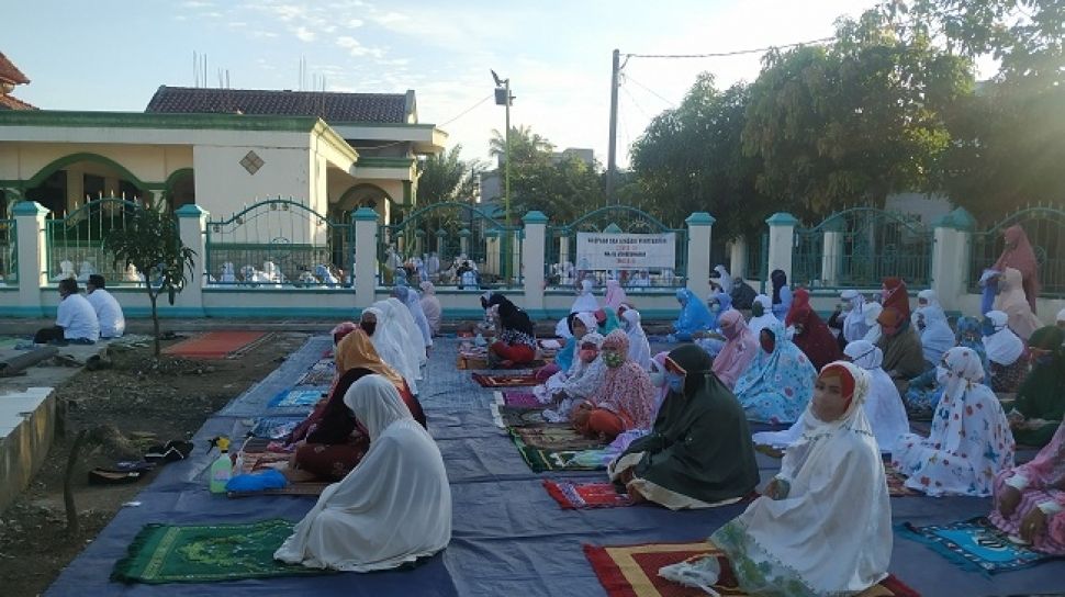 Sunah Sebelum Sholat Id Fitri. Amalan Sebelum Salat Id yang Disunnahkan Rasulullah