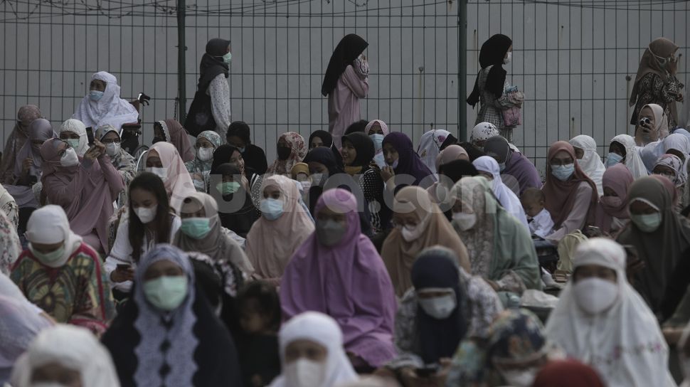 Bacaan Sholat Idul Fitri Yufid. Tata Cara Sholat Idul Fitri 2022, Lengkap dengan Bacaan Niat dan