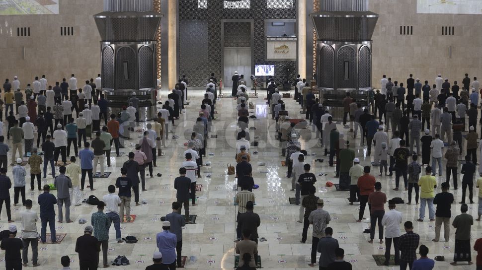 Orang Yang Shalat Tapi Masuk Neraka. Dahsyatnya Siksa Orang yang Meninggalkan Shalat, Masuk Neraka