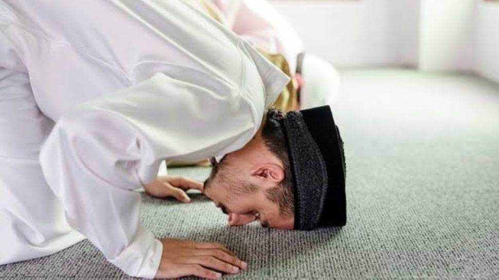 Niat Sholat Tarawih Imam Dan Makmum. Niat Sholat Tarawih untuk Imam dan Makmum, Lengkap dengan