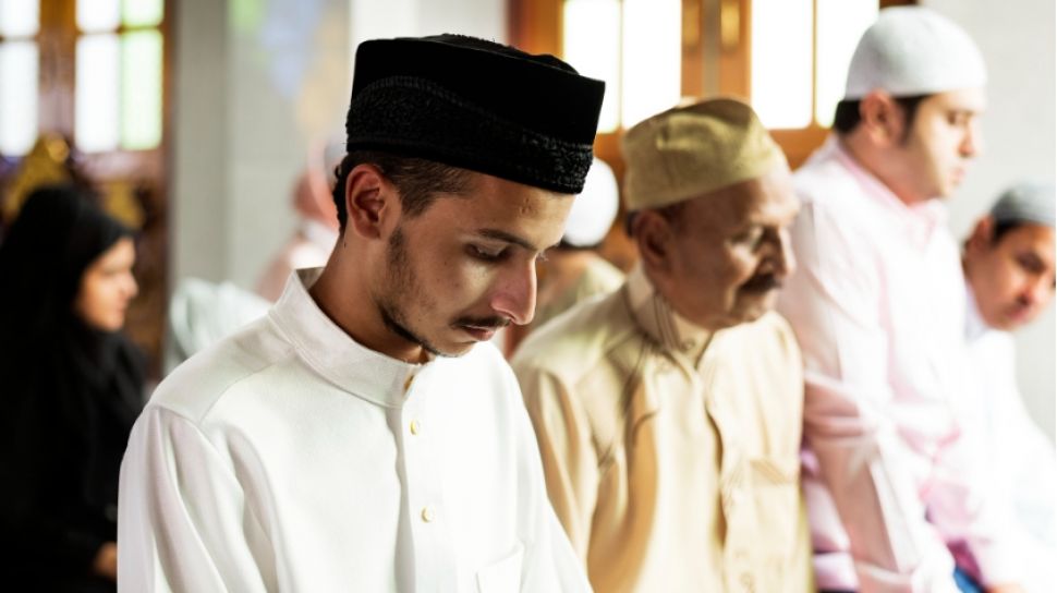 Bacaan Doa Takbir Sholat Idul Fitri. Apa yang Dibaca Disela-Sela Takbir Sholat Idul Fitri? Begini