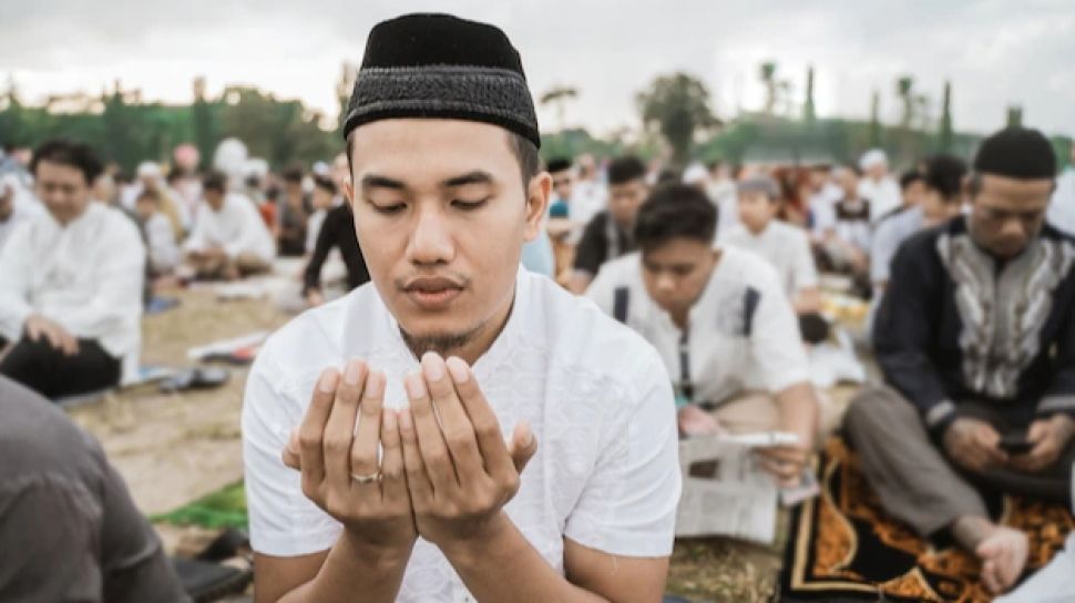 Waktu Dan Tata Cara Sholat Idul Adha. Niat Sholat Idul Adha Lengkap dengan Tata Cara dan Waktu