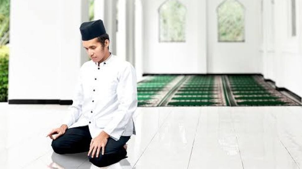 Tata Cara Sholat Sunnah Di Masjid. Niat Sholat Tahiyatul Masjid, Lengkap dengan Tata Cara dan