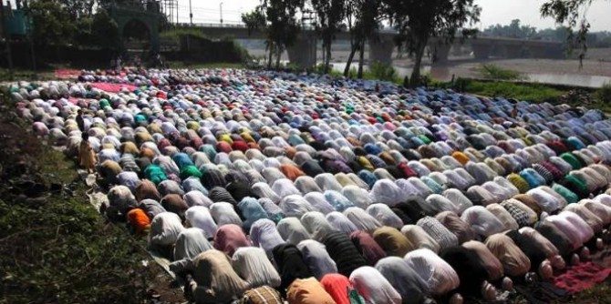 Shalat Idul Fitri Muslim.or.id. Sekilas Tentang Shalat 'Ied