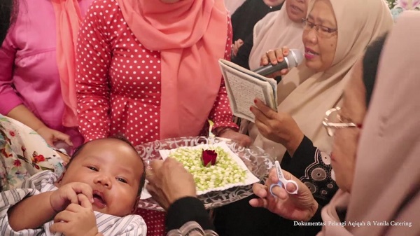 Waktu Utama Aqiqah Adalah Minggu Ke. Waktu Aqiqah Yang Paling Utama Menurut Islam