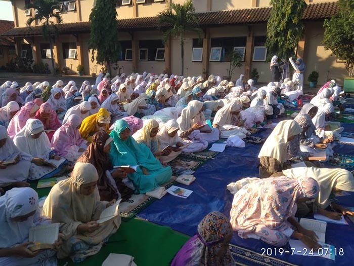 Jam Sholat Dhuha Di Pekalongan. Rutinkan Gerakan Literasi dan Dhuha Berjamaah