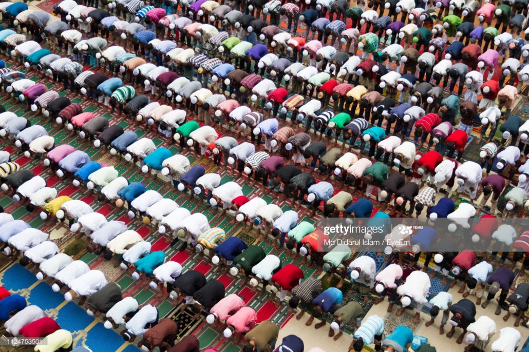 Bab Sholat Jumat Fathul Mu'in. Hukum Shalat Jum'at di Tengah Wabah Covid-19 (Bagian 1