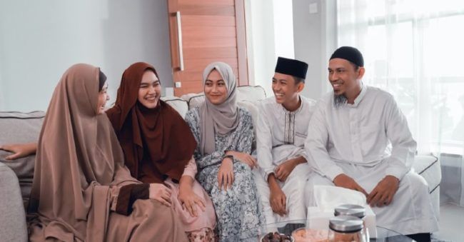 Baju Lebaran Yang Bagus. Lebaran di rumah aja? Ini 7 model baju hari raya terbaik untuk Bunda