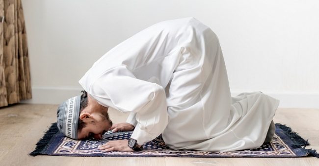 Waktu Sholat Taubat Yang Benar. Niat Shalat Taubat, Tata Cara, Doa, dan Waktu Pelaksanaan