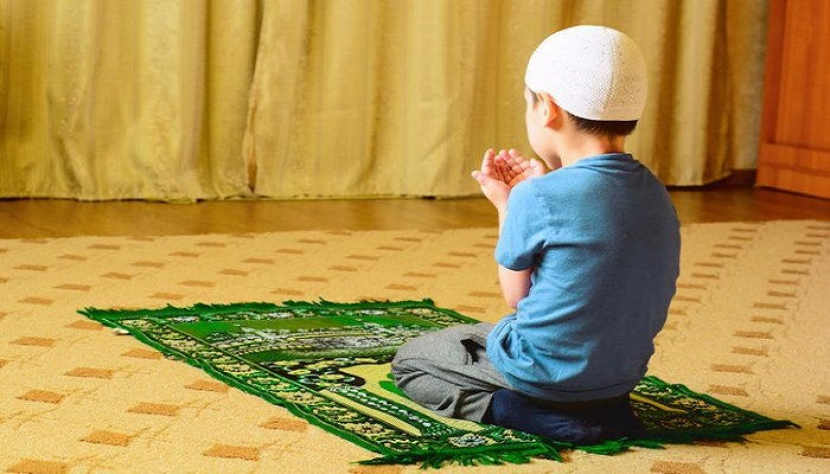 Cara Agar Orang Rajin Shalat. Tips Ampuh Agar Anak Rajin Beribadah Tanpa Memaksa