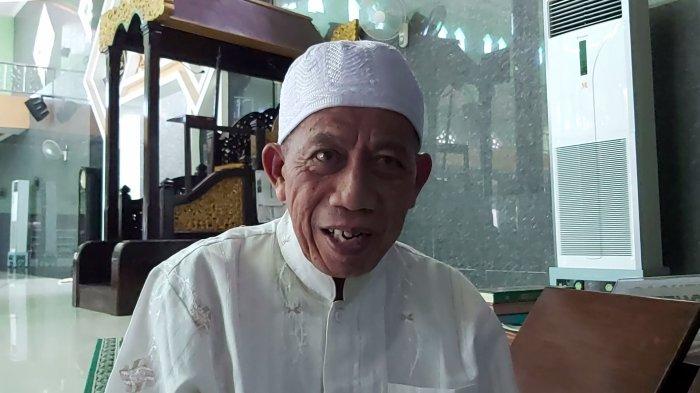 Jadwal Sholat Idul Adha Di Tegal. Sholat Idul Adha di Masjid Agung Tegal: Jamaah Laki-laki di Masjid